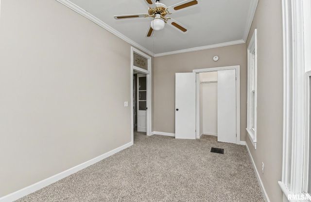 304 BUENA VISTA Avenue, Pekin, IL 61554