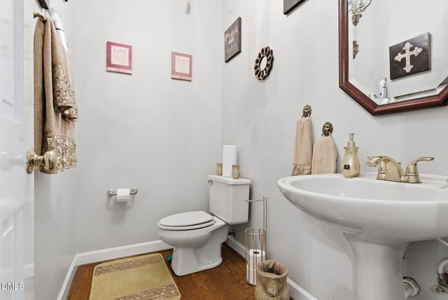 26 Strickland Lane, Lillington, NC 27546