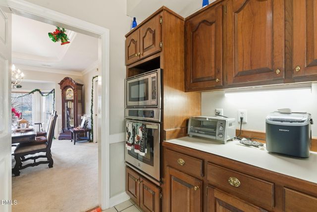 26 Strickland Lane, Lillington, NC 27546