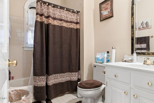 26 Strickland Lane, Lillington, NC 27546