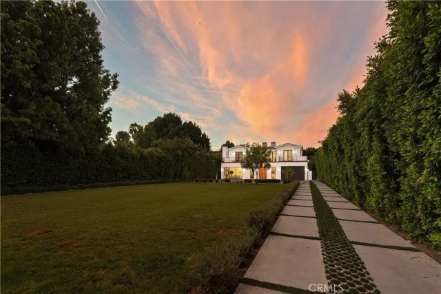 11835 Kling Street, Valley Village, CA 91607