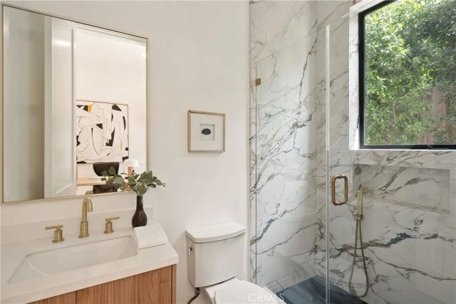 11835 Kling Street, Valley Village, CA 91607