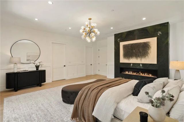11835 Kling Street, Valley Village, CA 91607