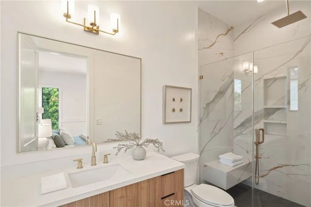 11835 Kling Street, Valley Village, CA 91607