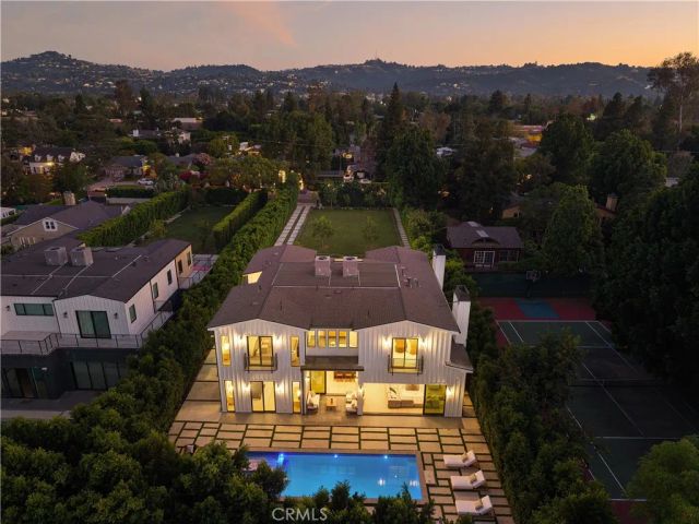 11835 Kling Street, Valley Village, CA 91607