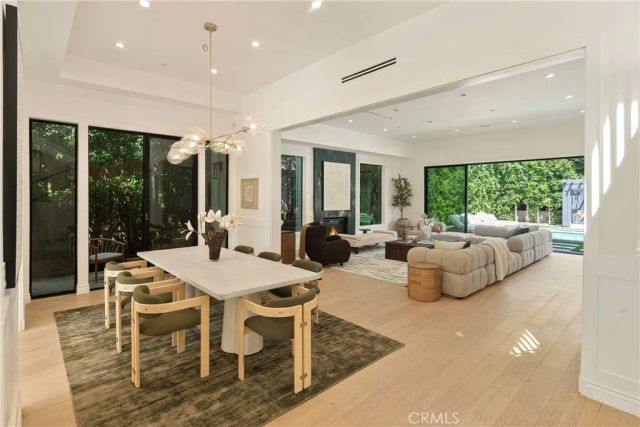 11835 Kling Street, Valley Village, CA 91607