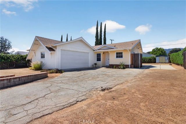 13229 Lazard, Sylmar, CA 91342