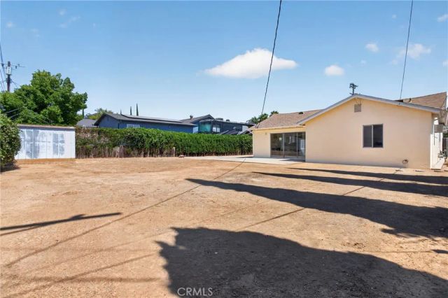13229 Lazard, Sylmar, CA 91342