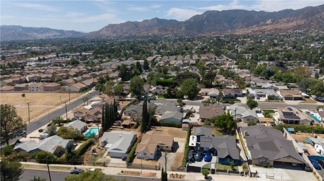 13229 Lazard, Sylmar, CA 91342