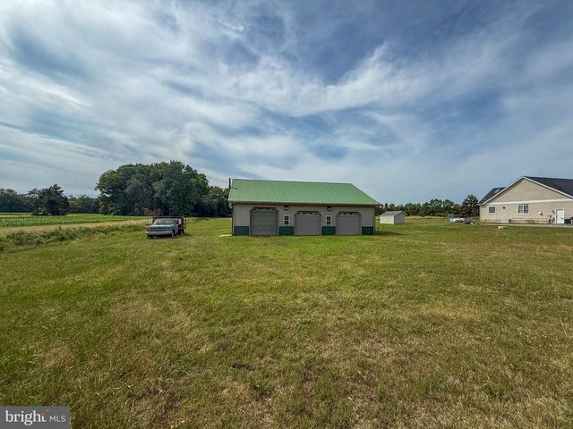 33122 SWAMP RD, Frankford, DE 19945