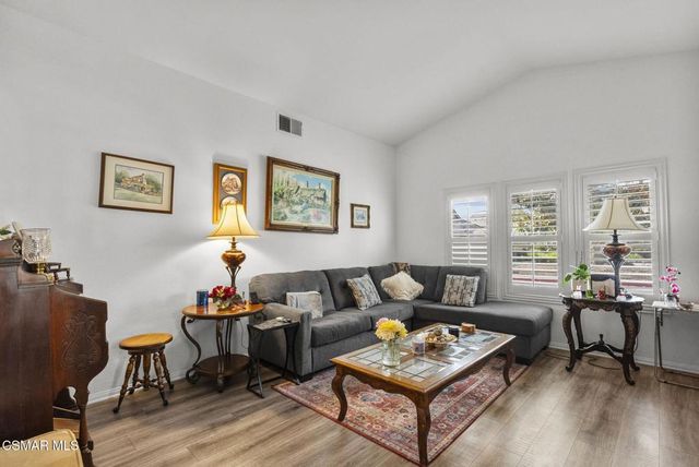 2046 Freesia Avenue, Simi Valley, CA 93063