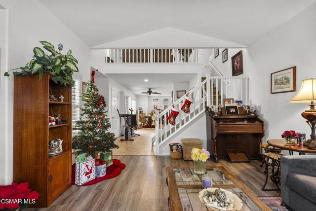 2046 Freesia Avenue, Simi Valley, CA 93063