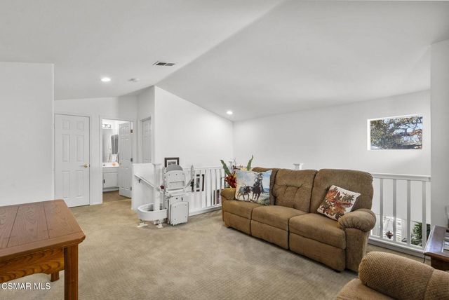 2046 Freesia Avenue, Simi Valley, CA 93063