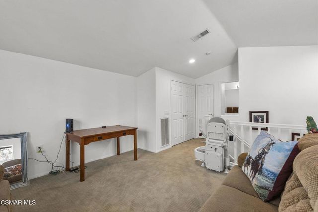 2046 Freesia Avenue, Simi Valley, CA 93063