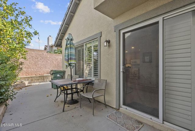 2046 Freesia Avenue, Simi Valley, CA 93063