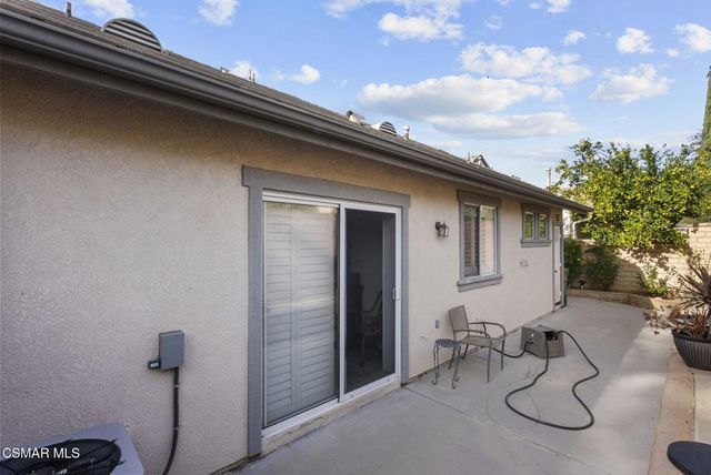 2046 Freesia Avenue, Simi Valley, CA 93063