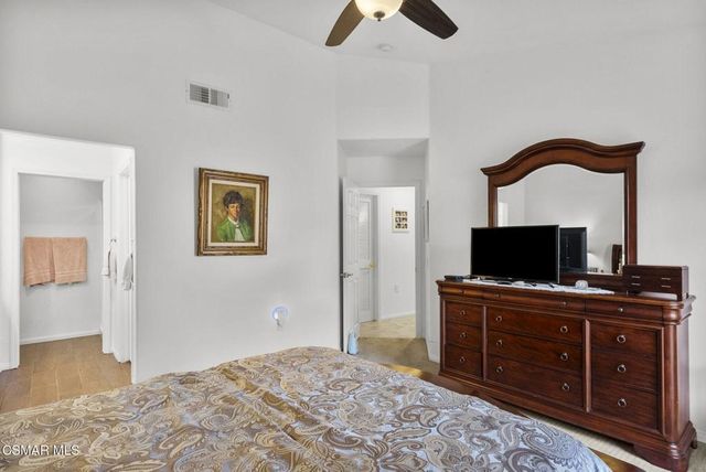 2046 Freesia Avenue, Simi Valley, CA 93063