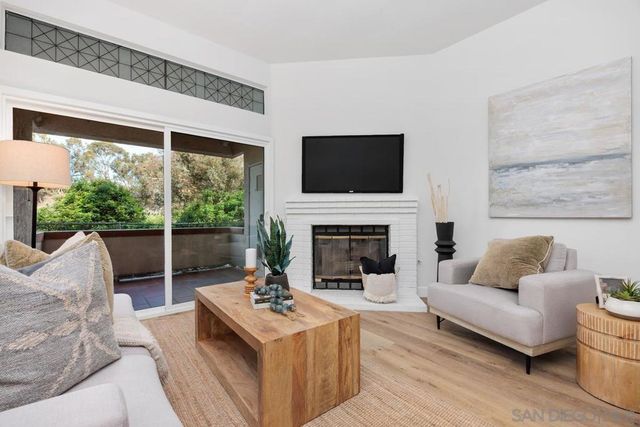 2808 Winthrop, Carlsbad, CA 92010