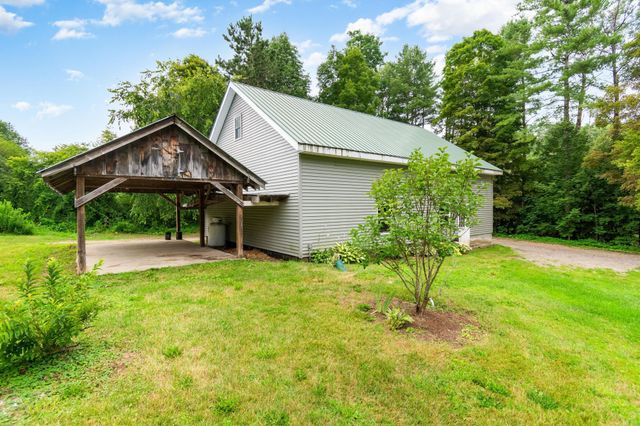 207 Lee River Road, Jericho, VT 05465