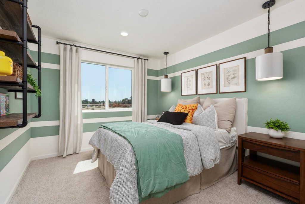Image 19 of property listing at 1494 Bloom Lane, Clovis, CA 93619