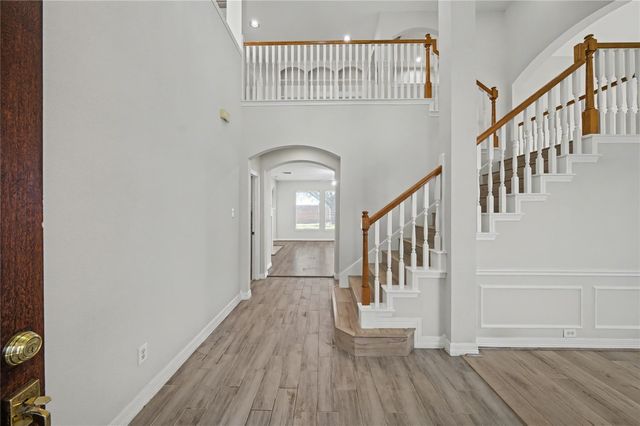 5807 Bayberry Way, Sugar Land, TX 77479