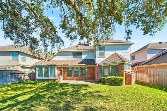 5807 Bayberry Way, Sugar Land, TX 77479