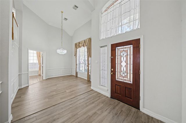 5807 Bayberry Way, Sugar Land, TX 77479