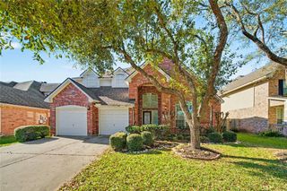 5807 Bayberry Way, Sugar Land, TX 77479