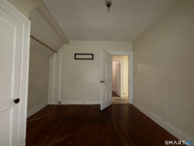 110 Coleman Street, Bridgeport, CT 06604