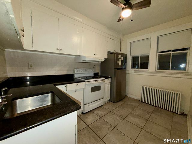 110 Coleman Street, Bridgeport, CT 06604
