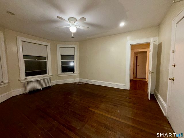 110 Coleman Street, Bridgeport, CT 06604