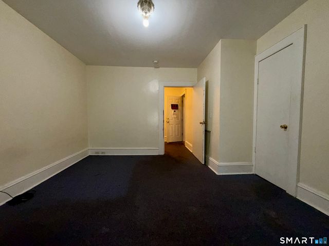 110 Coleman Street, Bridgeport, CT 06604