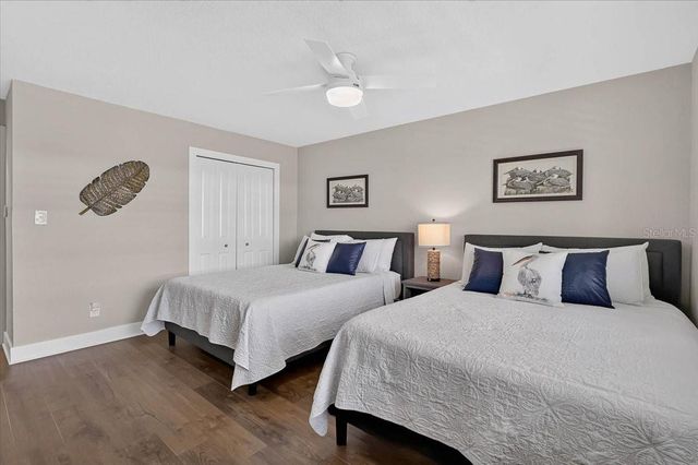 5830 MIDNIGHT PASS ROAD 43, Sarasota, FL 34242