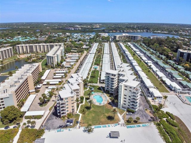 5830 MIDNIGHT PASS ROAD 43, Sarasota, FL 34242