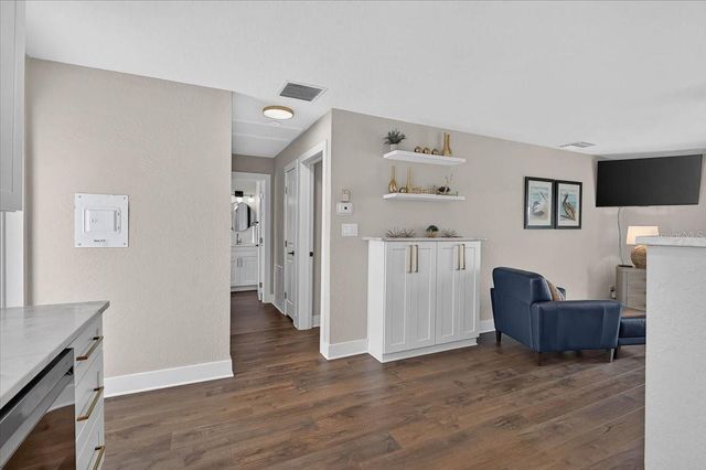 5830 MIDNIGHT PASS ROAD 43, Sarasota, FL 34242