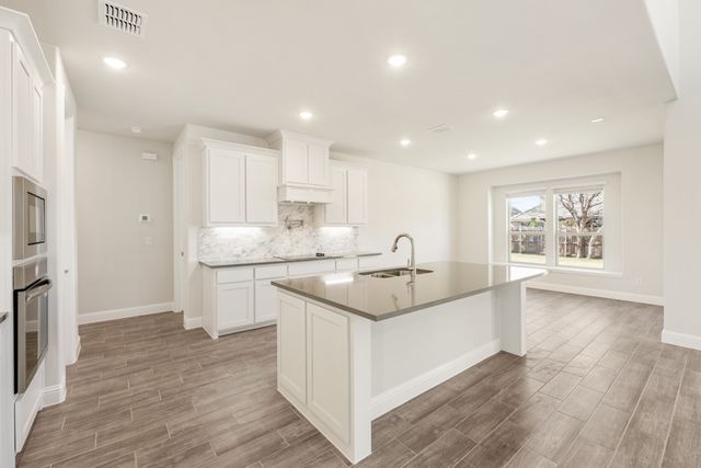 219 Memory Lane, Waxahachie, TX 75165