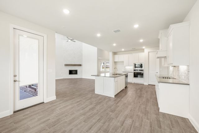 219 Memory Lane, Waxahachie, TX 75165