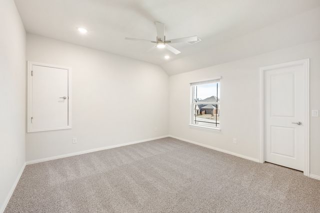 219 Memory Lane, Waxahachie, TX 75165