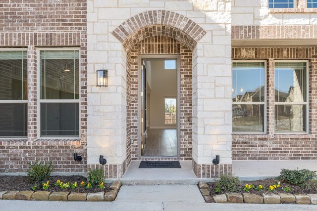 219 Memory Lane, Waxahachie, TX 75165