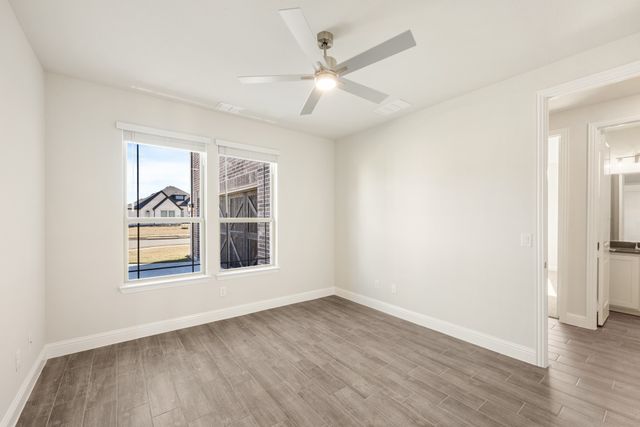 219 Memory Lane, Waxahachie, TX 75165