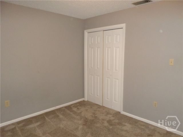 29 Colony Park Drive, Savannah, GA 31406