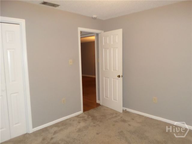 29 Colony Park Drive, Savannah, GA 31406