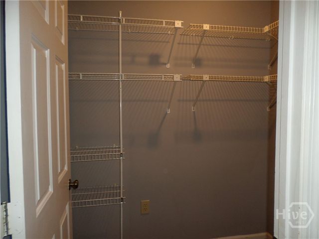 29 Colony Park Drive, Savannah, GA 31406