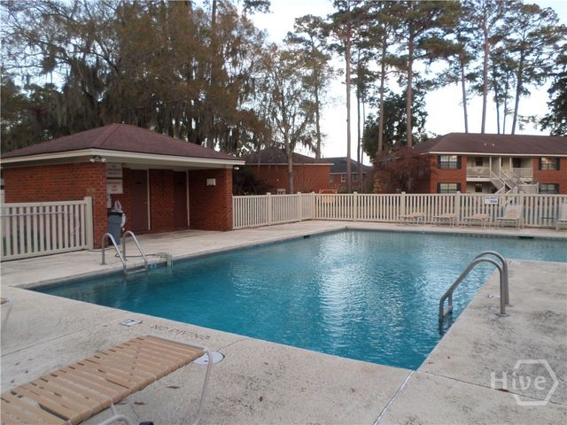 29 Colony Park Drive, Savannah, GA 31406