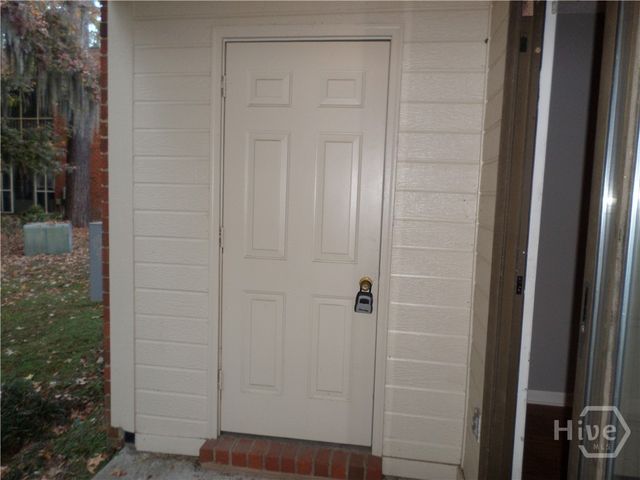 29 Colony Park Drive, Savannah, GA 31406