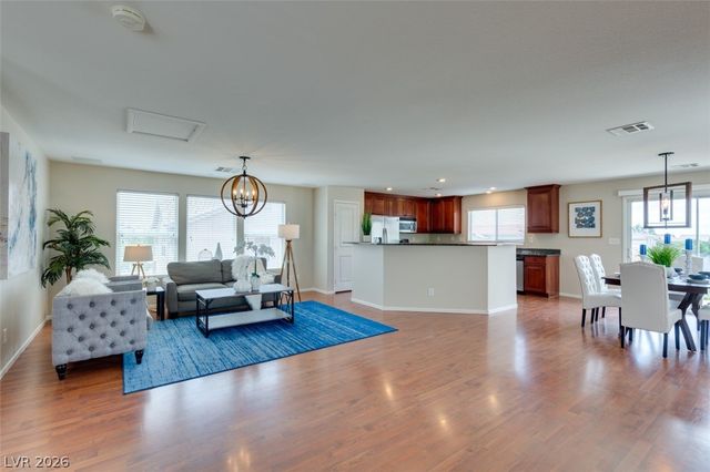 304 Windsor Ridge Avenue, Las Vegas, NV 89183