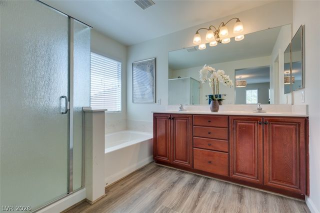 304 Windsor Ridge Avenue, Las Vegas, NV 89183