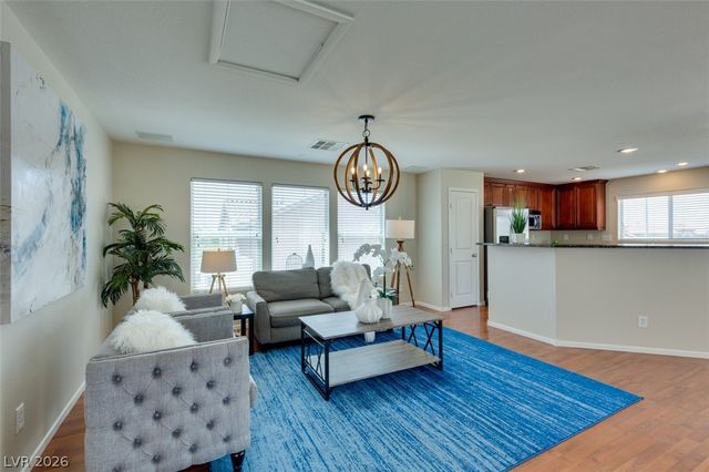 304 Windsor Ridge Avenue, Las Vegas, NV 89183