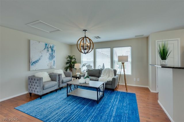 304 Windsor Ridge Avenue, Las Vegas, NV 89183