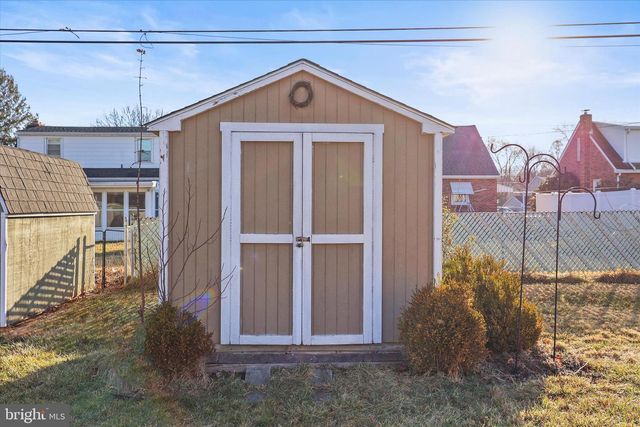 317 GREYSTONE RD, York, PA 17402